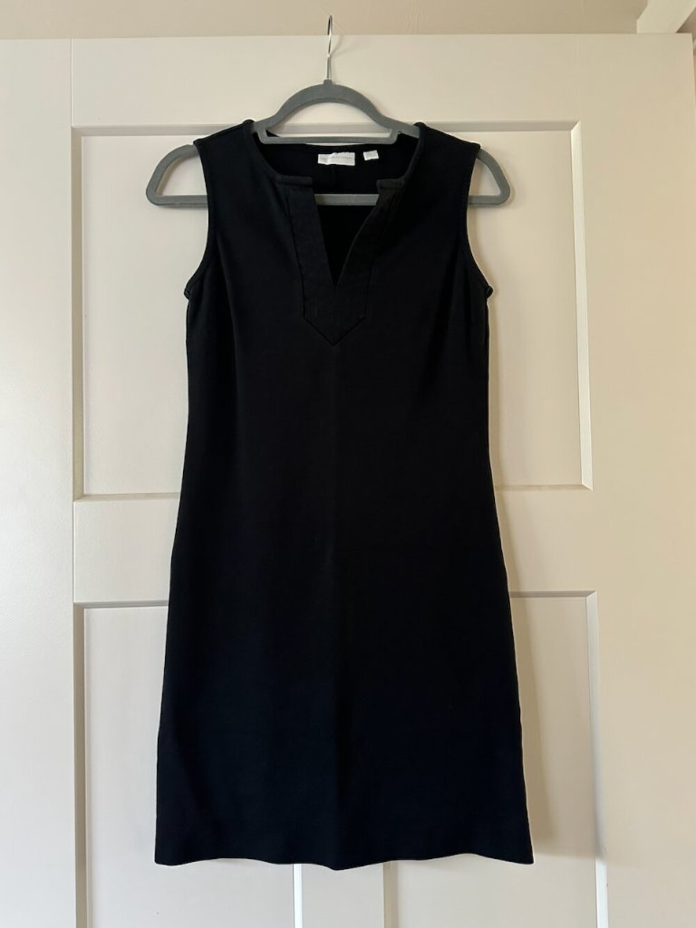 Women's Black Sleeveless Cotton Dress